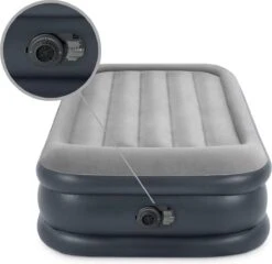 Intex Luchtbed - 1-Persoons - 99 X 191 X 42 Cm - Grijs - Met Pomp, Hoeslaken Zwart En Reparatieset 13 Intex Luchtbed - 1-Persoons - 99 X 191 X 42 Cm - Grijs - Met Pomp, Hoeslaken Zwart En Reparatieset -Campingwinkel 1200x1166 1