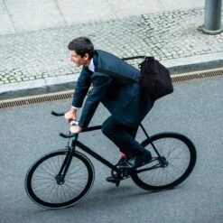 Brisby 4 Laags Geïsoleerde Koeltas - Lunchtas 12 Liter - Extra Ruimte Uitvouwbaar- Zwart -Campingwinkel 1200x1200 1044