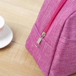 Koeltas - Lunchtas - Volwassenen En Kinderen - Compact & Handig: Zomer - Picknick -School - Lunch - Werk - Klassiek Roze -Campingwinkel 1200x1200 1056