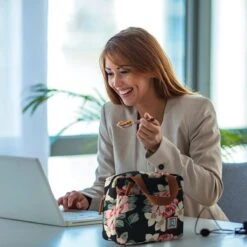 Brisby 4 Laags Geïsoleerde Koeltas - Lunchtas 4 Liter - Bloemetjes -Campingwinkel 1200x1200 1061