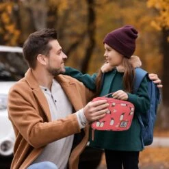 Brisby 4 Laags Geïsoleerde Koeltas - Lunchtas 1.5 Liter - Roze Pinguïn -Campingwinkel 1200x1200 1076