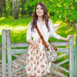 Brisby 4 Laags Geïsoleerde Koeltas - Lunchtas 7 Liter - Bloemetjes Wit 15 Brisby 4 Laags Geïsoleerde Koeltas - Lunchtas 7 Liter - Bloemetjes Wit -Campingwinkel 1200x1200 1159