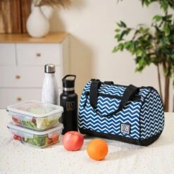 Brisby 4 Laags Geïsoleerde Koeltas - Lunchtas 10 Liter - Zigzag Blauw -Campingwinkel 1200x1200 1350