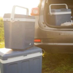 Travellife TL45 Thermo-Elektrische Koelbox - 40L - AC/DC - 12V/230V - Blauw 17 Travellife TL45 Thermo-Elektrische Koelbox - 40L - AC/DC - 12V/230V - Blauw -Campingwinkel 1200x1200 1364