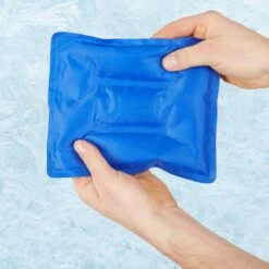 Relaxdays Hot Cold Pack Knie - Knie Brace - Kniebandage - Warmte Kompres - Bij Blessures -Campingwinkel 1200x1200 1533