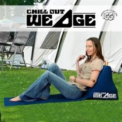 CKB LTD - Chill Out - Luchtbed - Campingstoel - Wedge Opblaasbare Ligstoel - Blauw Strandstoel 1 Persoons Volwassen Luchtbedden Kampeerstoel Vouwstoel Stoel Slaapmatje Slaapmatten Opvouwbaar Volwassenen Tuinstoel Opblaasstoel Kampeerstoelen Lucht -Campingwinkel 1200x1200 501