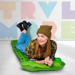 TRVLMORE Slaapmat - Zelfopblazend - 1 Persoons - Ingebouwde Pomp En Kussen - Groen -Campingwinkel 1200x1200 949