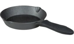 Blackwell Siliconen Handvat - Voor Gietijzeren Pannen -Campingwinkel 1200x716 6