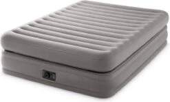 Intex Queen Prime-Comfort Zelfopblazend 2-persoons Luchtbed (203x152x51cm) -Campingwinkel 1200x720 1