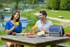 Campingaz Fold 'n Cool Koeltas - 10 Liter - Blauw/grijs -Campingwinkel 1200x798 21