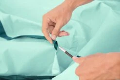 Bestway Strandtent - Pavillo - 2-Persoons - UV80 Zonbescherming - Incl. Tentharingen - Zandzakken Voor Stabiliteit - 200 X 120 X 95 CM -Campingwinkel 1200x800 119