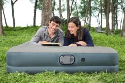 Bestway Luchtbed - 2 Personen - PVC/Polyester - Ingebouwde Oplaadbare Pomp - Fortech™ Materiaal - I-Beam Constructie - Ingebouwd Kussen -Campingwinkel 1200x800 53