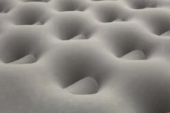 Bestway 1-Persoons Luchtbed Roll & Relax - 188 X 99 X 22 CM - Incl. 3-in-1 Reistas, Kussen En Handpomp - Binnen 50 Sec Opgeblazen - Binnen- En Buitengebruik -Campingwinkel 1200x804 1