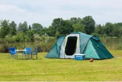 Coleman Spruce Falls 4 Vis-a-Vis Tent - Verduisterend - 4-Persoons -Campingwinkel 1200x805 3
