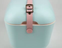 Polarbox Koelbox Met Schouderband - Pop Blauw - 20 Liter - 45x30x(H)27cm 12 Polarbox Koelbox Met Schouderband - Pop Blauw - 20 Liter - 45x30x(H)27cm -Campingwinkel 1200x940 4