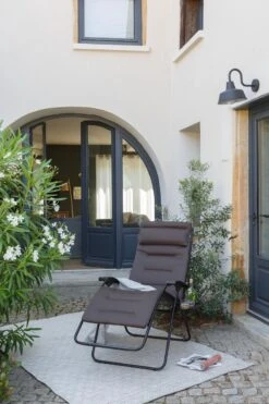 Lafuma RSX Clip Air Comfort - Relaxstoel - Verstelbaar - Inklapbaar- Zero Gravity - Taupe -Campingwinkel 800x1200 14