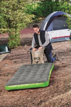 Bestway 1-Persoons Luchtbed Roll & Relax - 188 X 99 X 22 CM - Incl. 3-in-1 Reistas, Kussen En Handpomp - Binnen 50 Sec Opgeblazen - Binnen- En Buitengebruik -Campingwinkel 800x1200 2