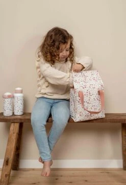 Little Dutch - Koeltas - Flowers & Butterflies -Campingwinkel 818x1200 5