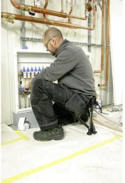 Walkstool - 3-Poots Krukje - Comfort 55 Cm - Verstelbaar - Zwart -Campingwinkel 824x1200